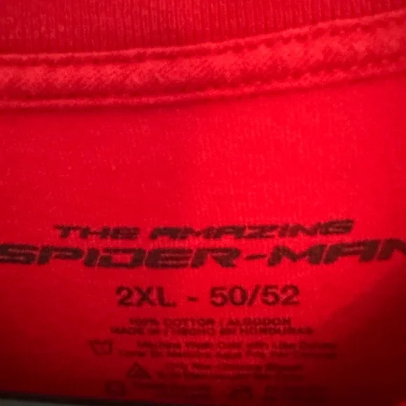The Amazing Spider-Man Red Black Spider Graphic tee Size 2XL - Picture 4 of 4
